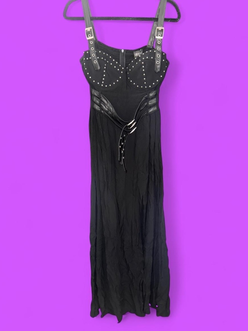 Current Mood
Stepping into stardom maxi dress
